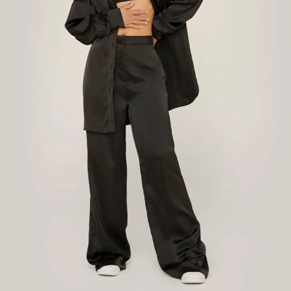Nasty Gal x Maeve Reilly Satin Wide Leg Mid Rise Tailored Pants
